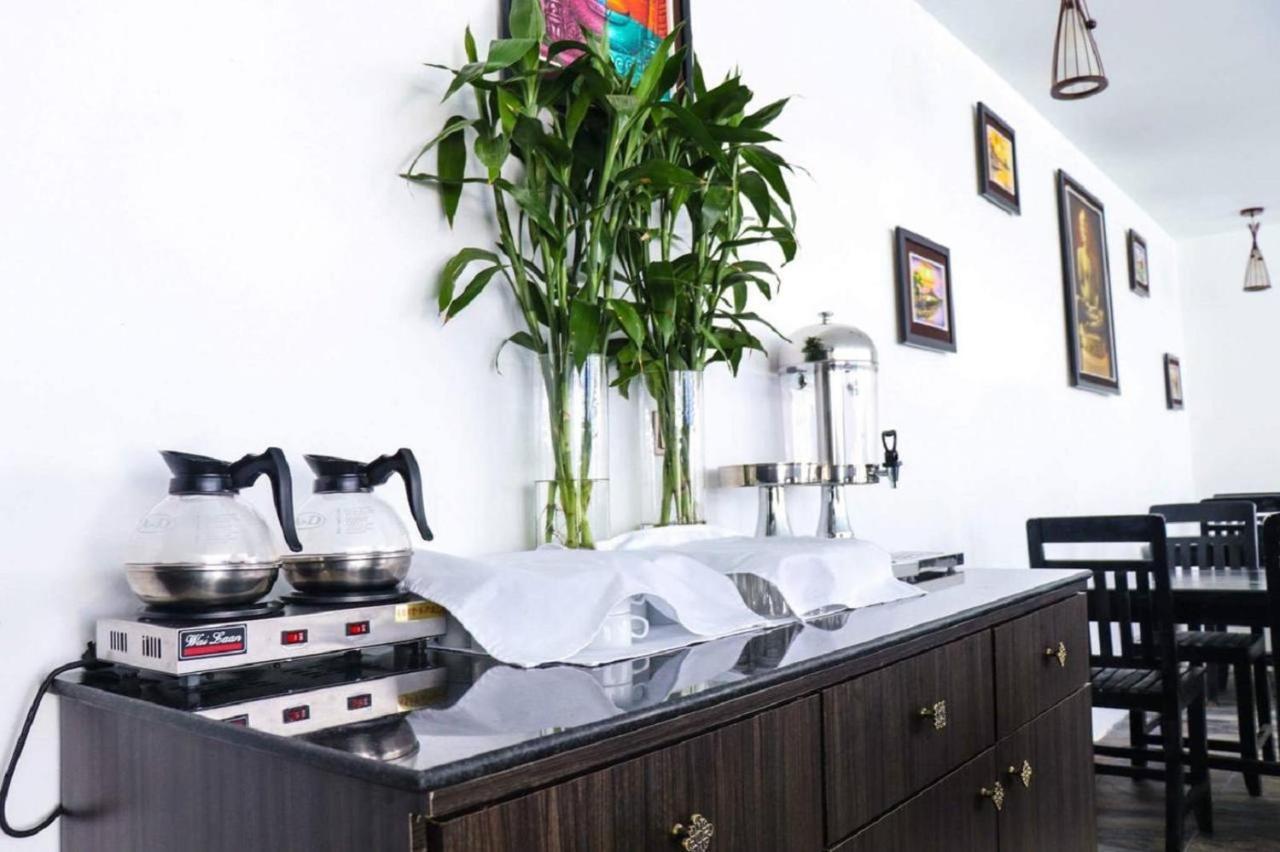 Good Time Boutique Sihanoukville Exterior foto